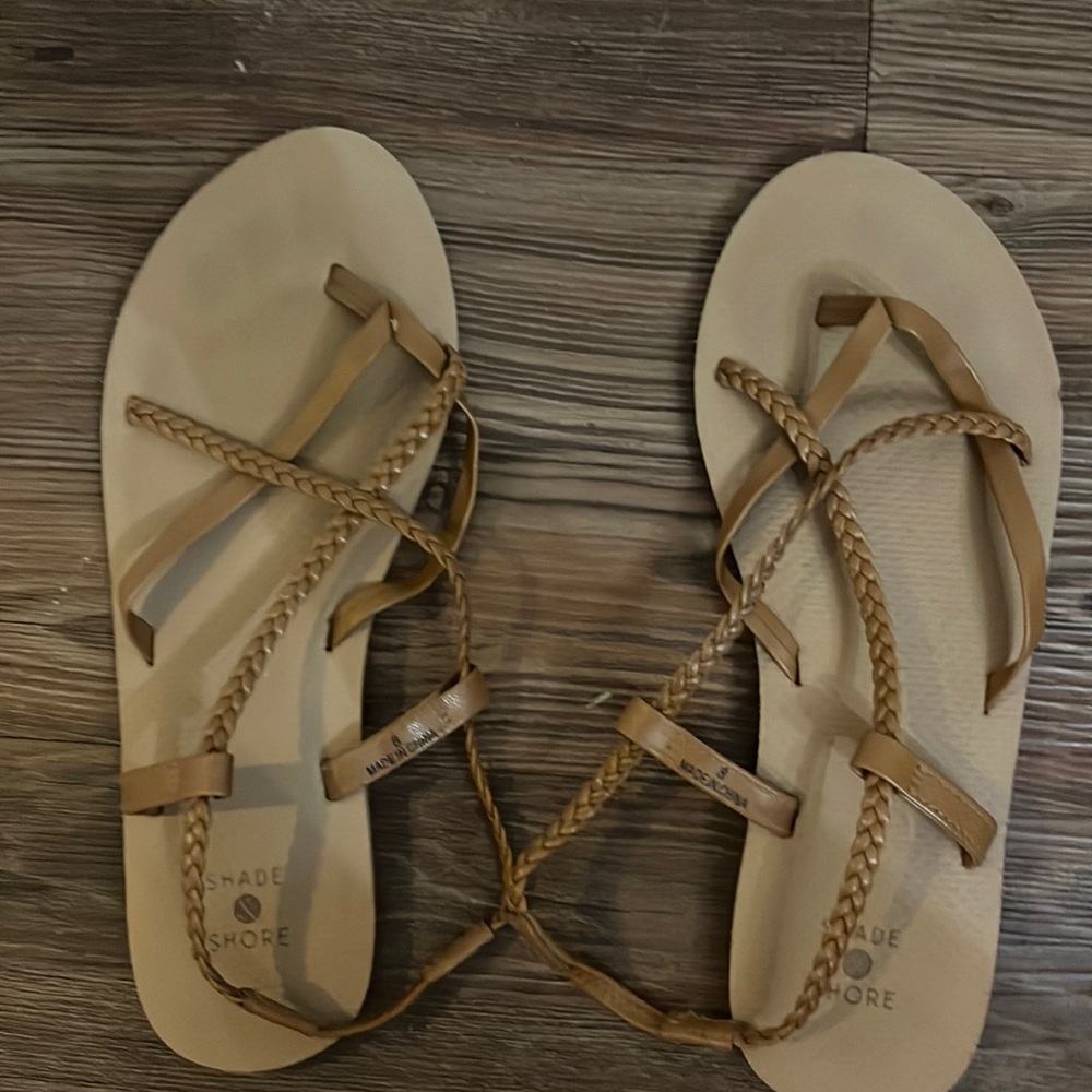 super cute target sandals!